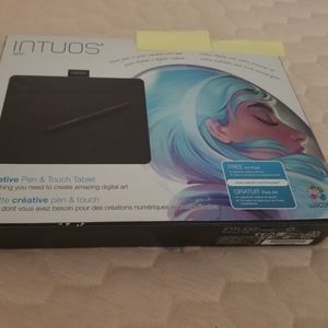 Intuos Drawing Tablet